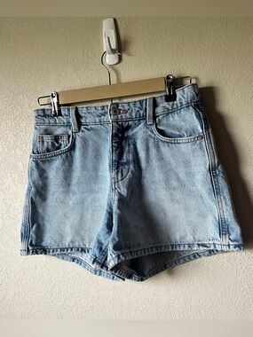 Zara 100% Cotton Denim Shorts - Relaxed Fit